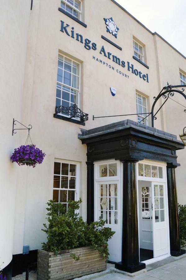 The Kings Arms Hotell Kingston upon Thames  Exteriör bild